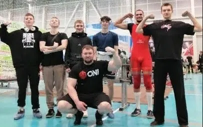 Кулебакские спортсмены достойно выступили на соревнованиях по пауэрлифтингу